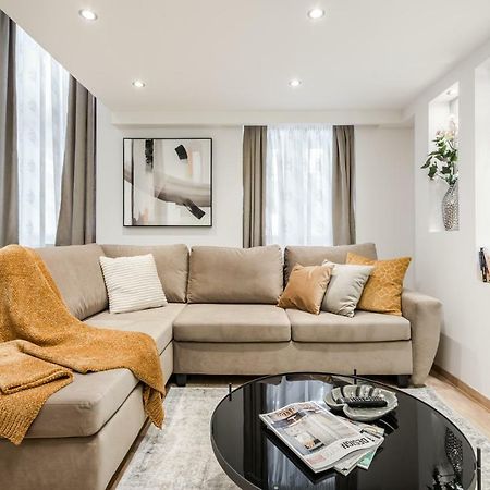 Bpr Luxurious & Stylish Duplex Home 부다페스트 외부 사진
