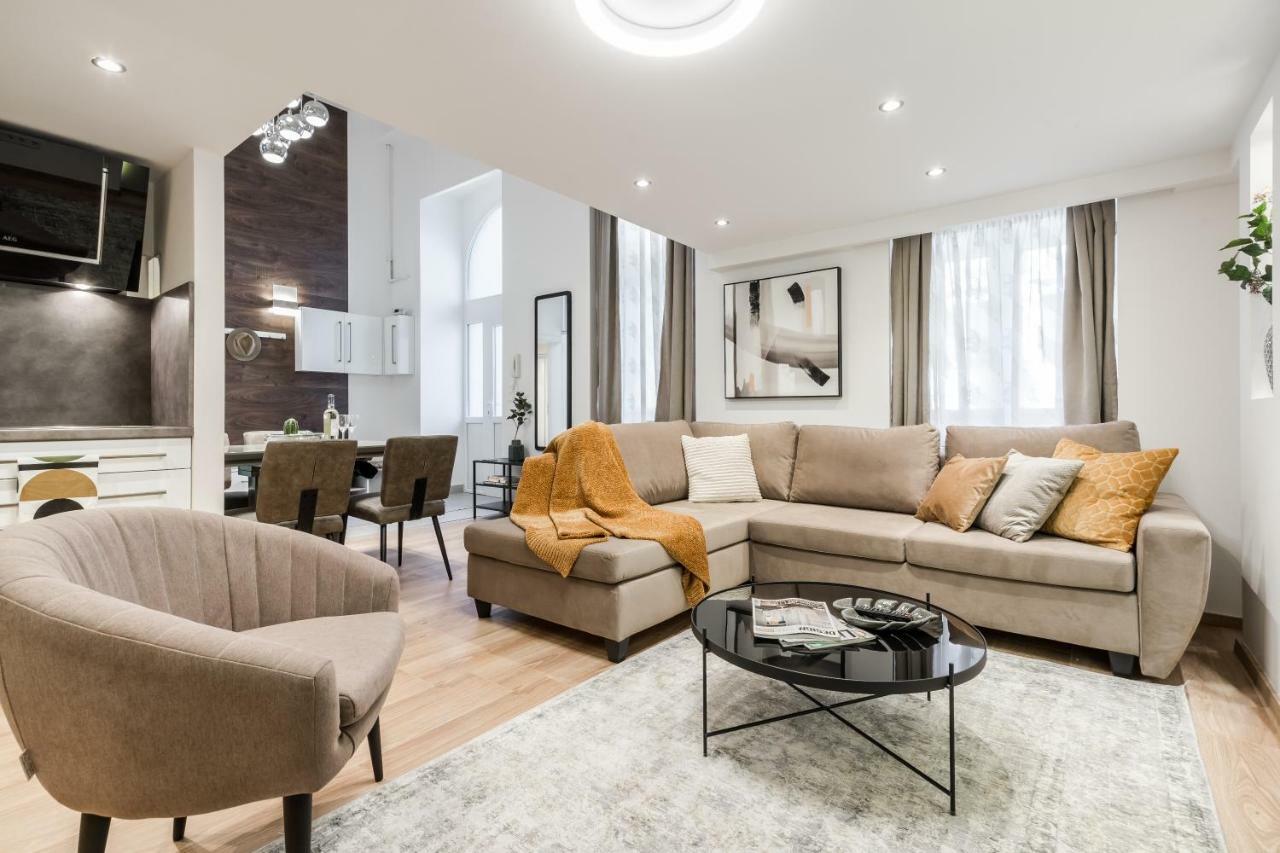Bpr Luxurious & Stylish Duplex Home 부다페스트 외부 사진