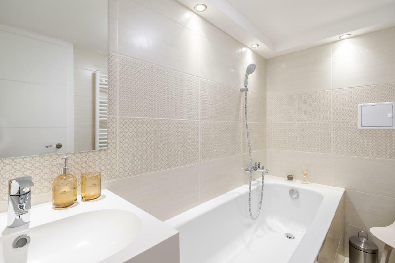 Bpr Luxurious & Stylish Duplex Home 부다페스트 외부 사진